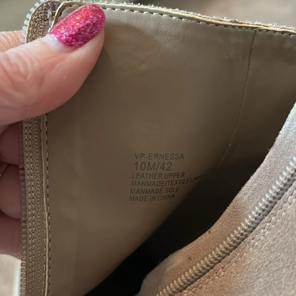 Vince Camuto Boots(size 10)